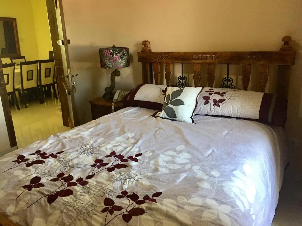 Hotel Don Perez Bani